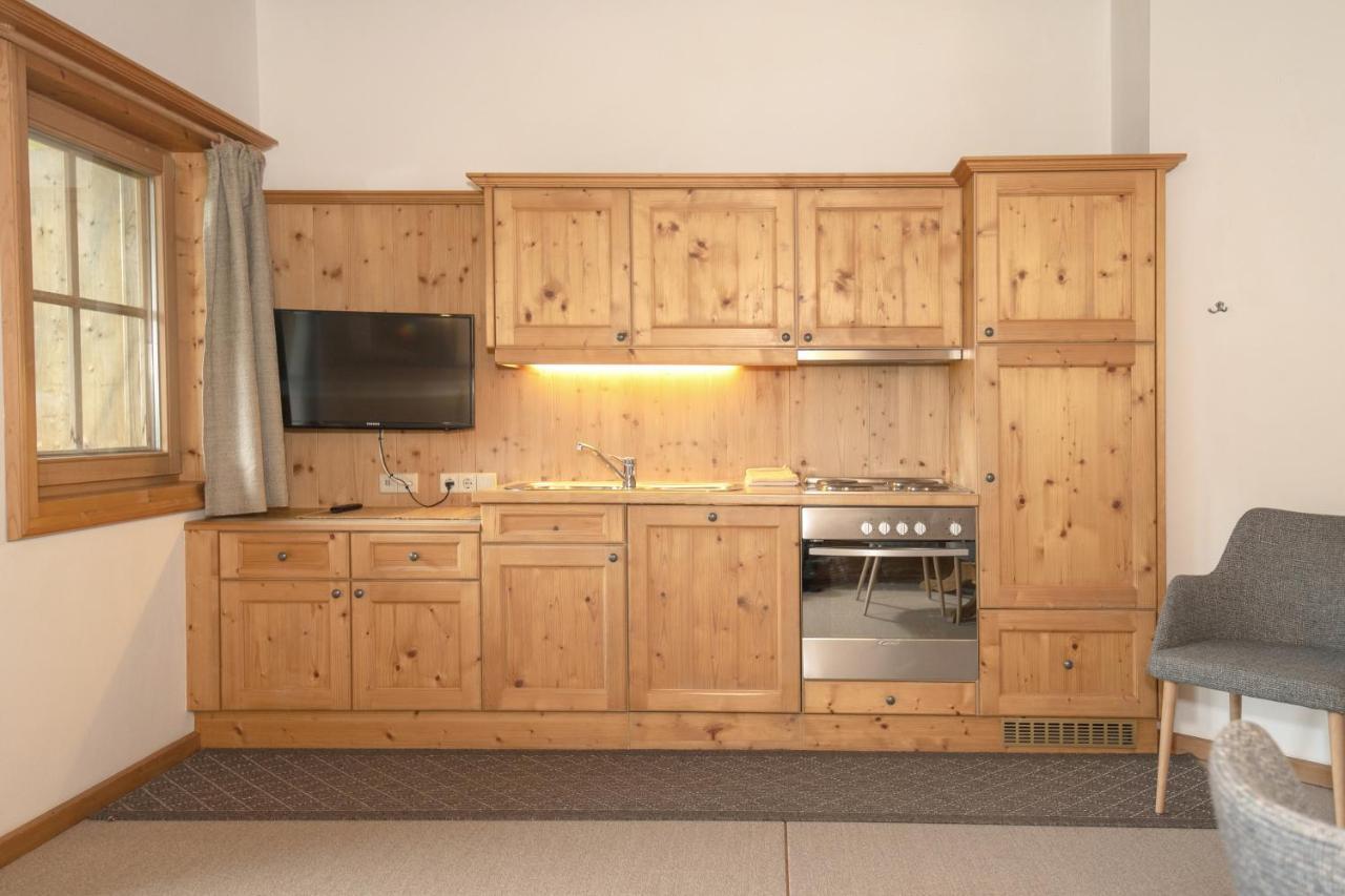 Gaestehaus Larch อัลพ์บาค ภายนอก รูปภาพ