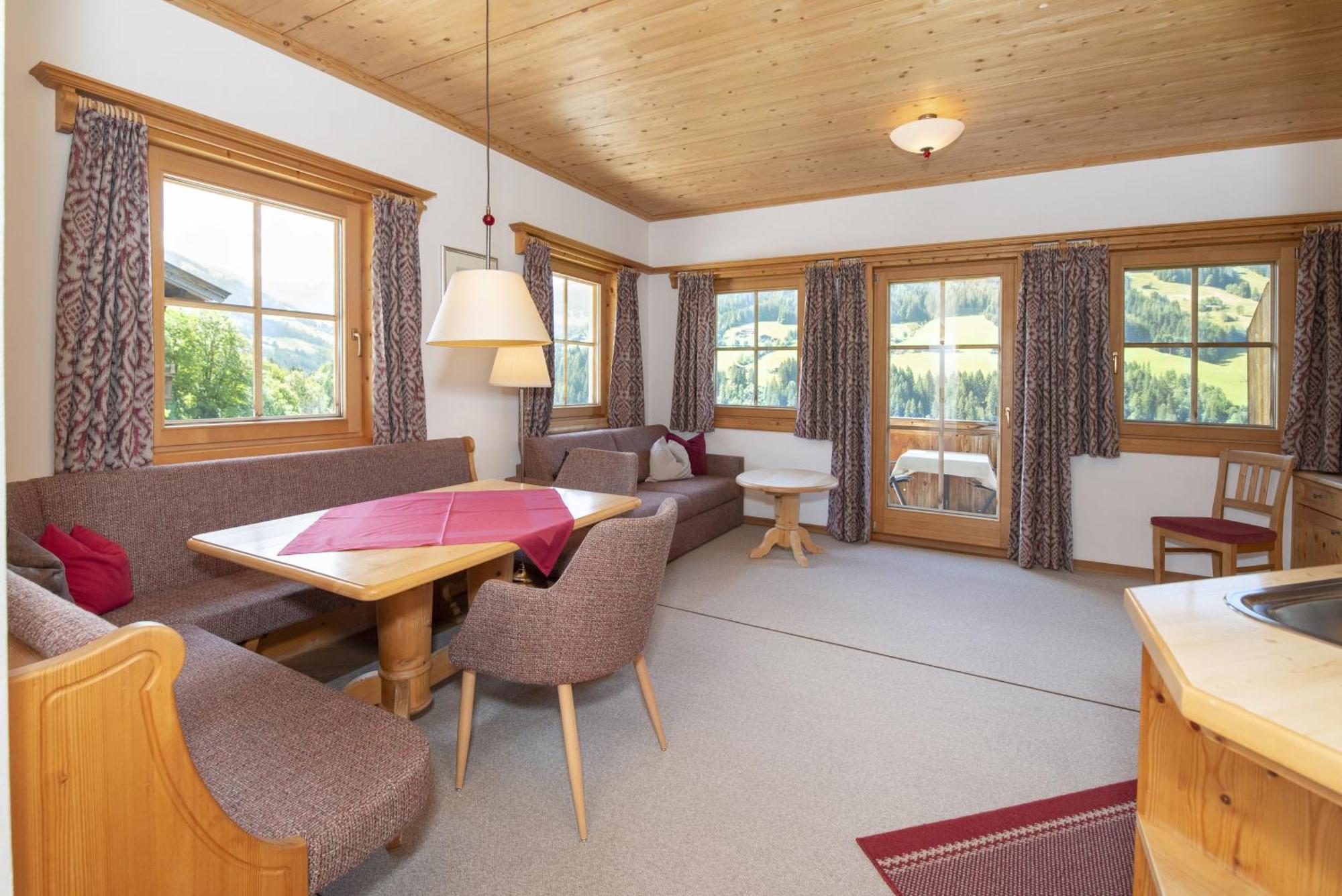 Gaestehaus Larch อัลพ์บาค ภายนอก รูปภาพ