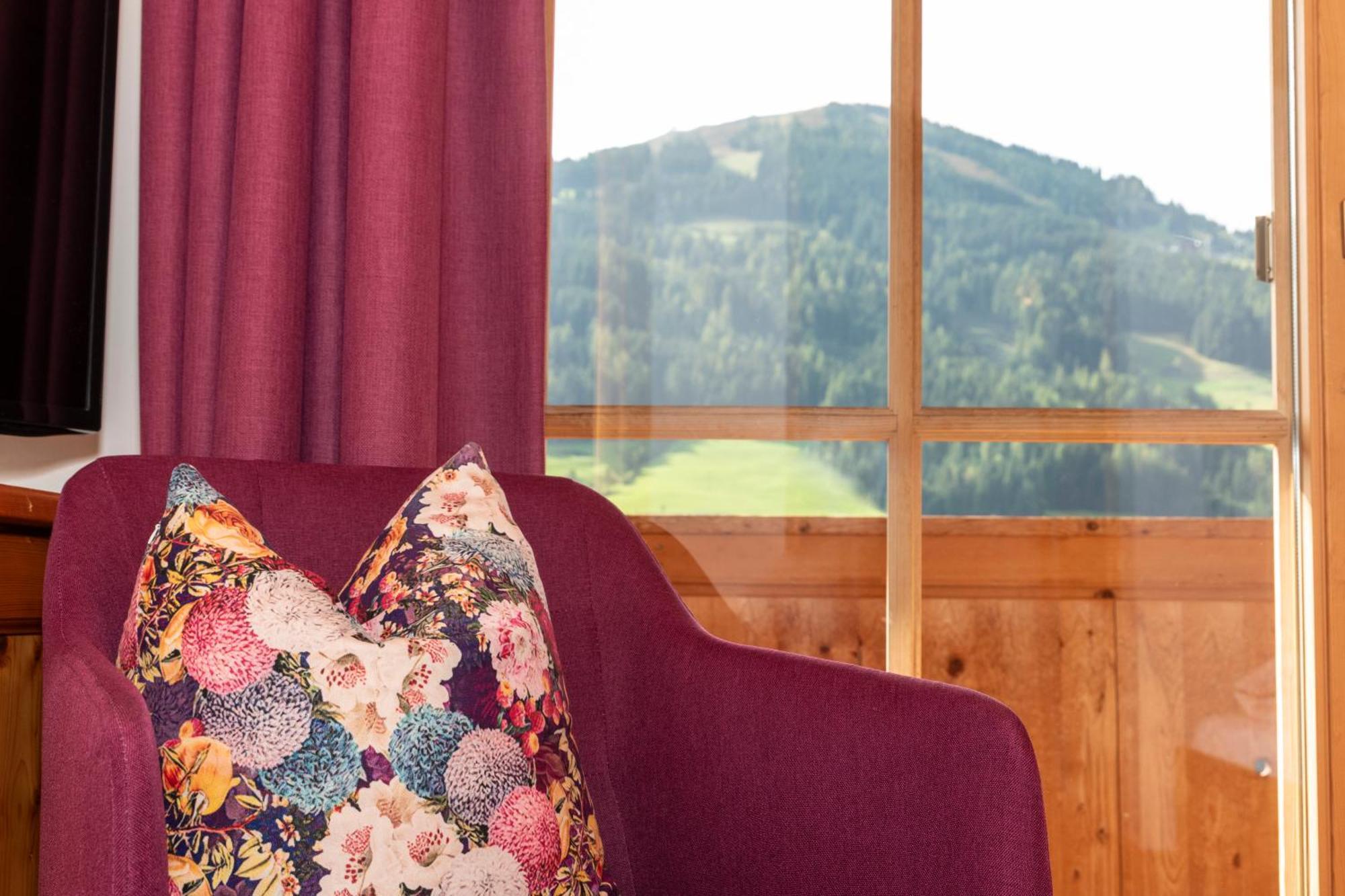Gaestehaus Larch อัลพ์บาค ภายนอก รูปภาพ