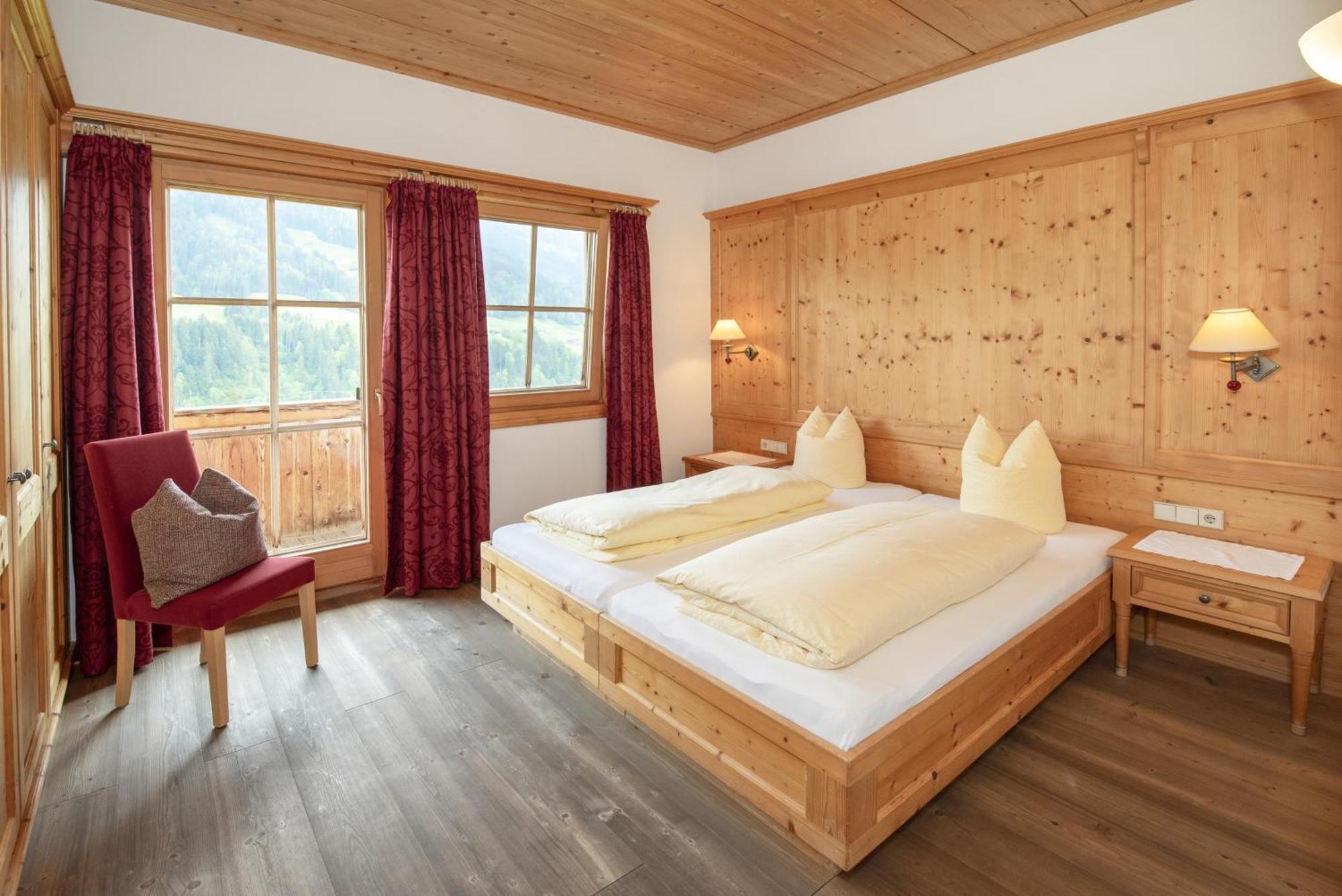 Gaestehaus Larch อัลพ์บาค ภายนอก รูปภาพ