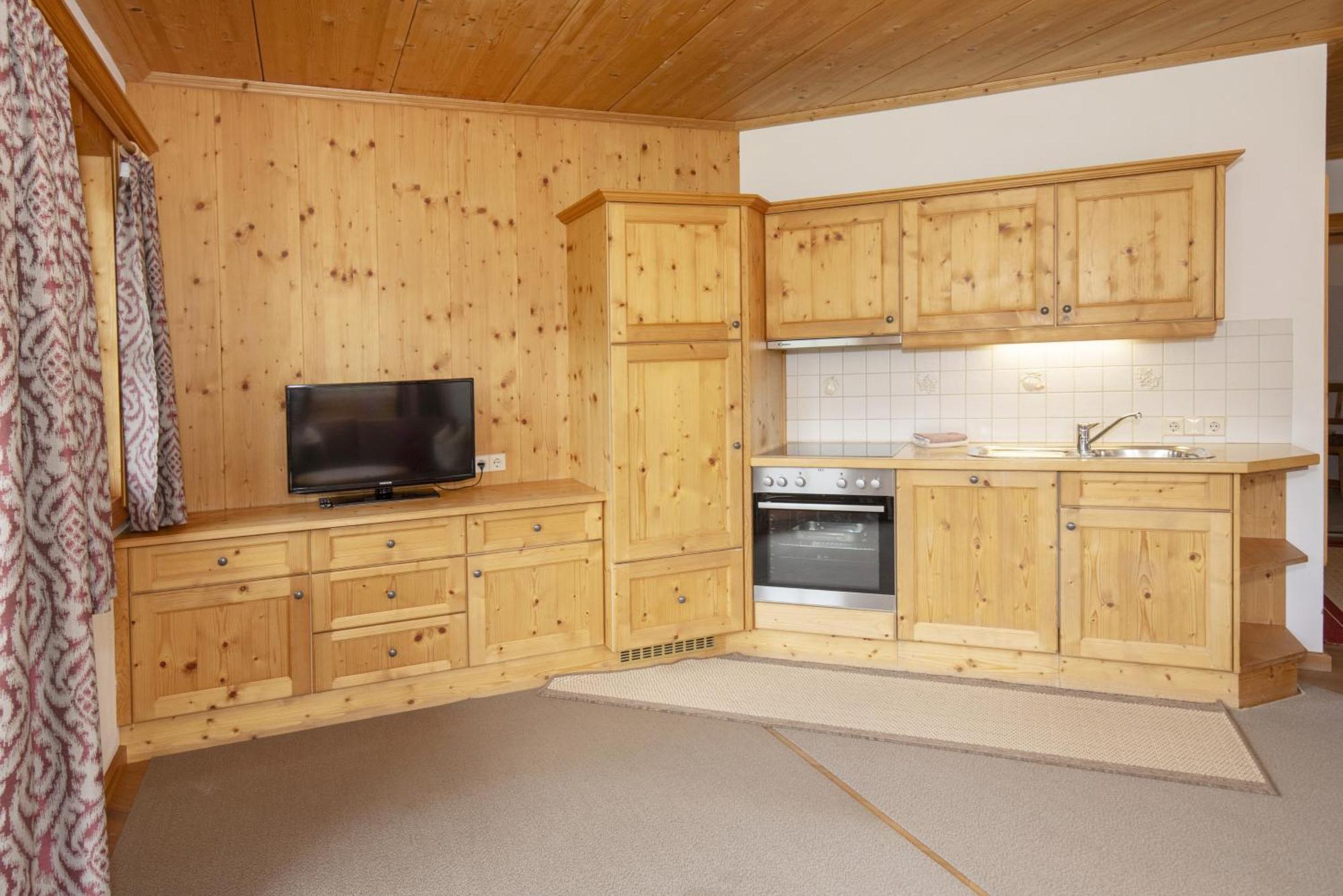 Gaestehaus Larch อัลพ์บาค ภายนอก รูปภาพ