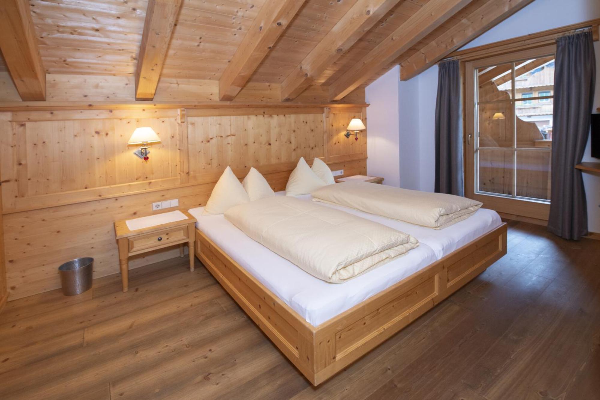Gaestehaus Larch อัลพ์บาค ภายนอก รูปภาพ