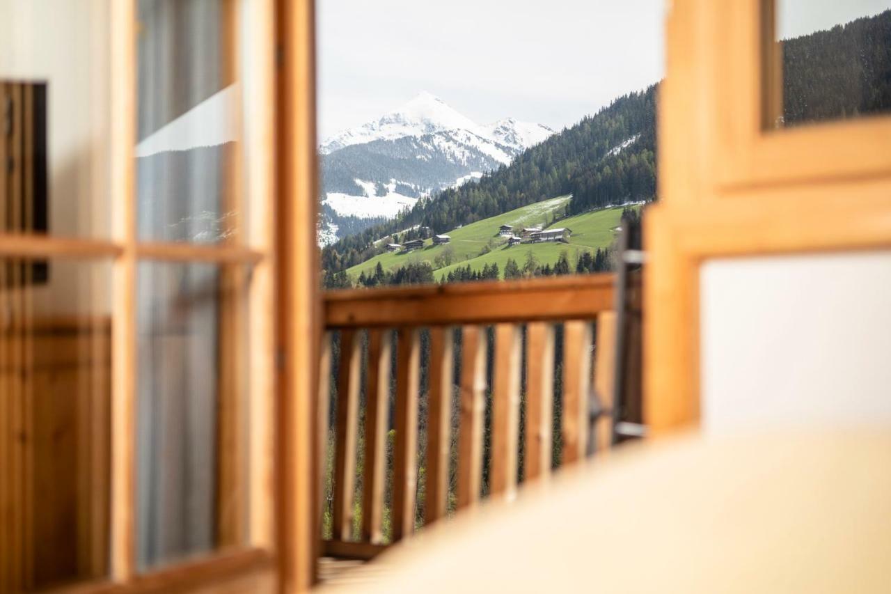 Gaestehaus Larch อัลพ์บาค ภายนอก รูปภาพ