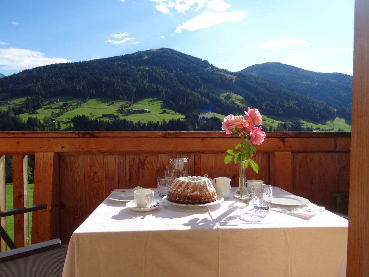 Gaestehaus Larch อัลพ์บาค ภายนอก รูปภาพ